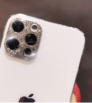 Kaaunistus tagakaamerale Iphone 14/14 Plus kristaalidega (hõbe)
